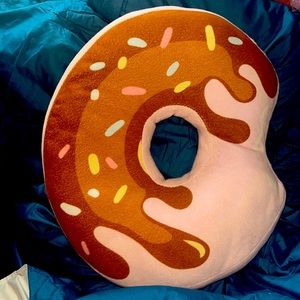 NEW CUTE DONUT PILLOW!!!
